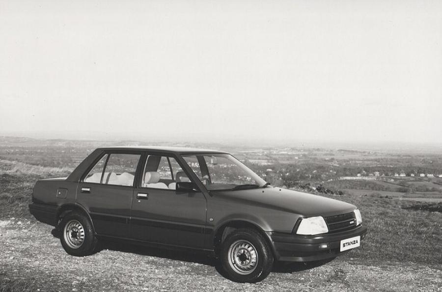  Datsun Stanza Sedan 1981 года  (фото 3 из 5)